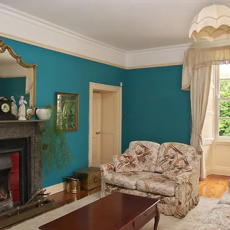 Viewmount House Gasthof 4*