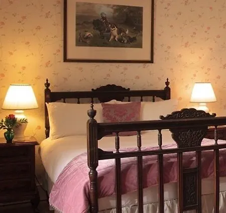 Viewmount House Gasthof Longford