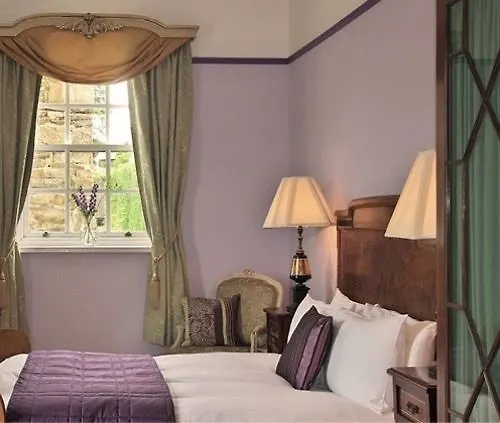 Viewmount House 4* Longford